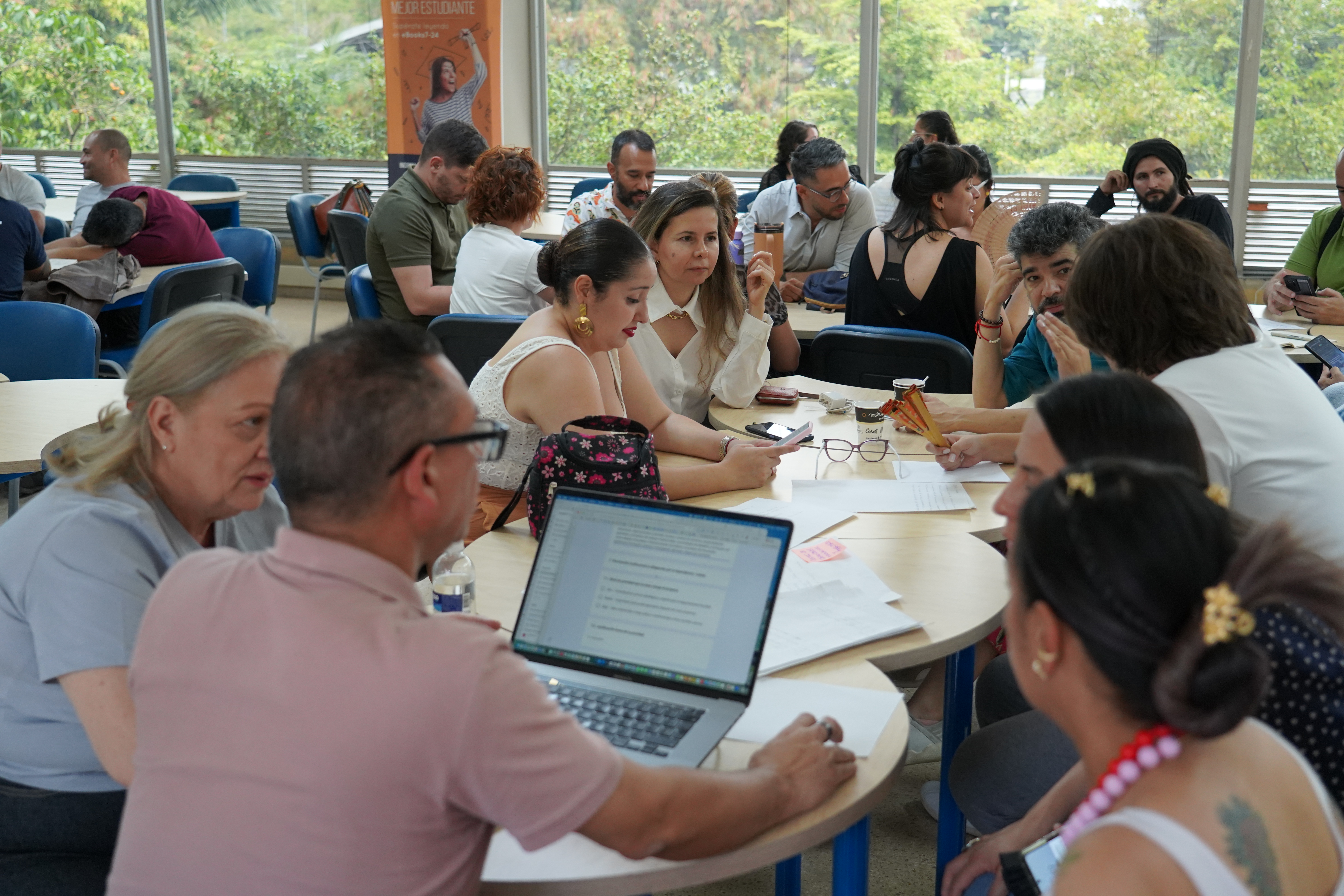 Profesores pascualinos aportan su experiencia para la construcción del Plan de Desarrollo Institucional 2027-2030